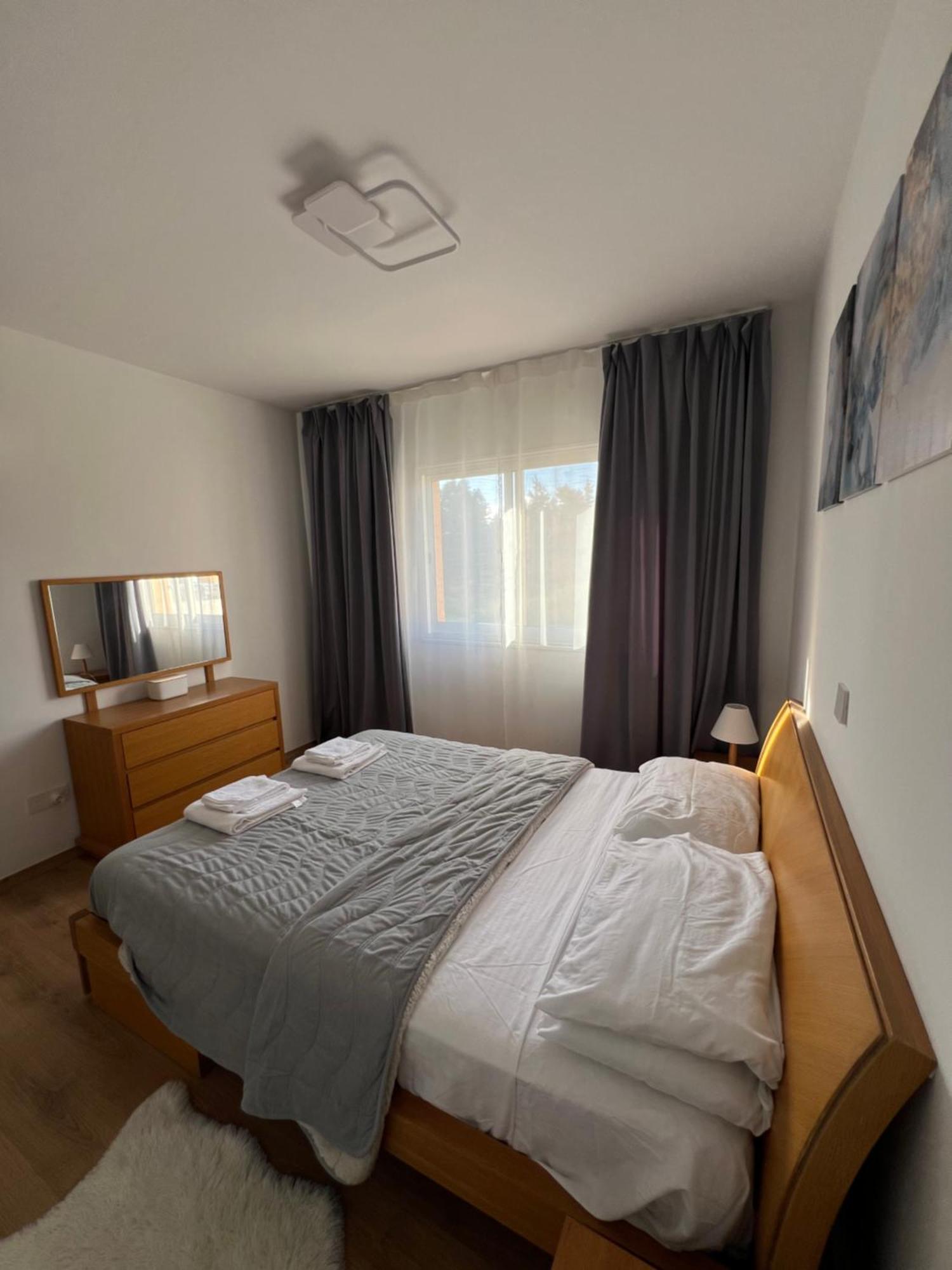 Iris Village Grand Apartment Paphos 外观 照片